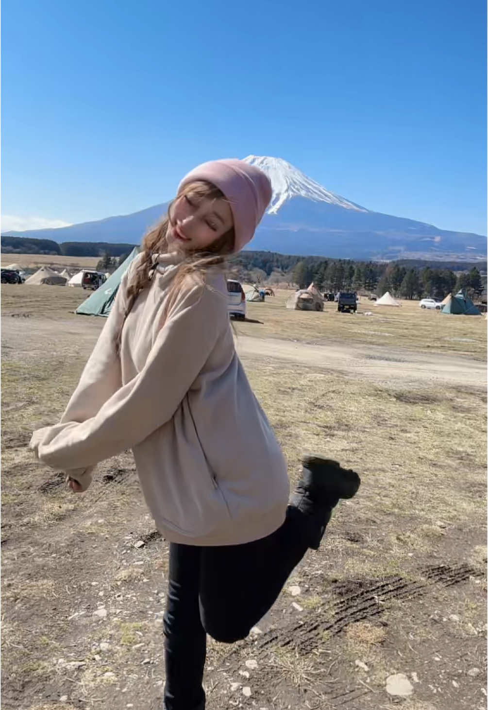 #富士山 #ふもとっぱら #ソロキャンプ #キャンプ女子 ダイヤモンド富士みれた朝🗻🌅