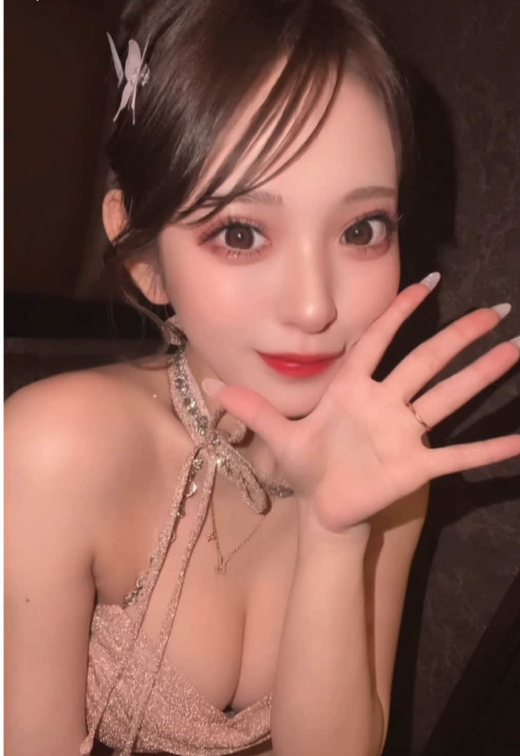 せ〇せ〇が豊胸とかどうでもいいわ、だってうち本物やもん➰🎶