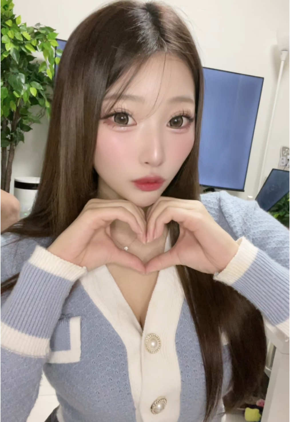 手がグーじゃなくてパーだった( ・∇・) #新潟