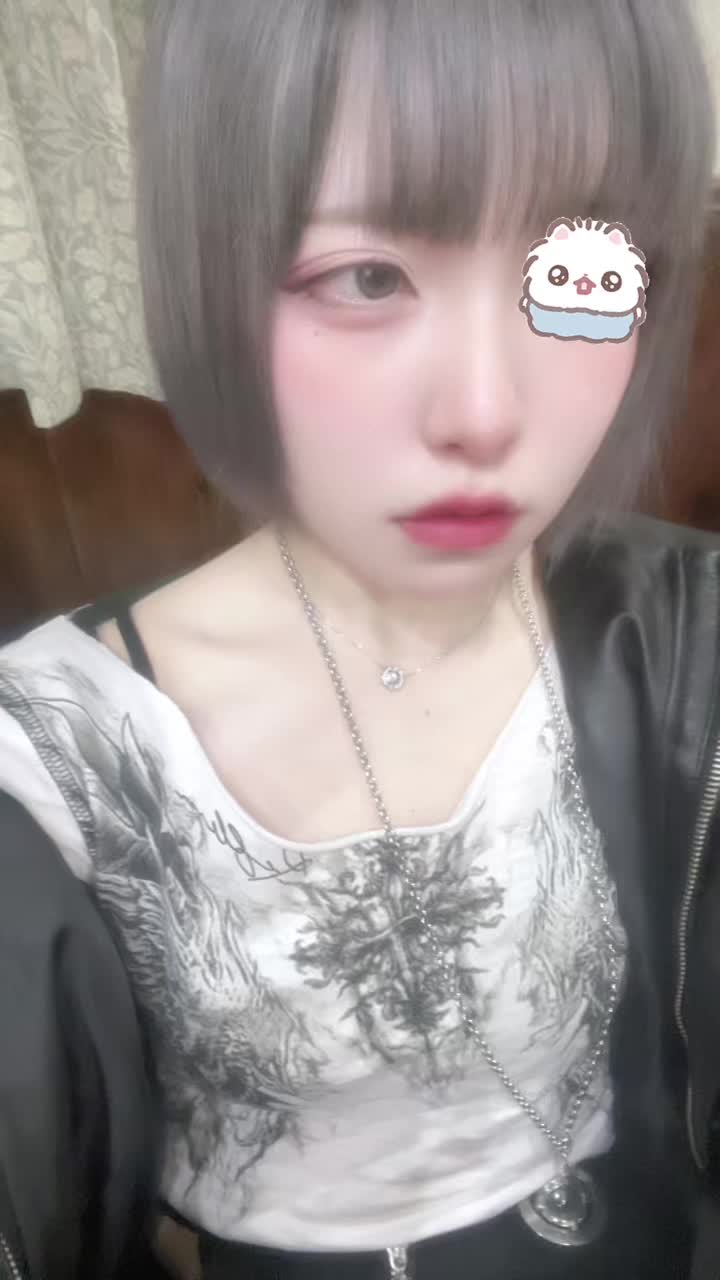 かため裸眼なのでかくします 髪色変わった！ #ftpシ #fyp #05 #04 #おすすめ #コンカフェ嬢 #会える屋さん #コンカフェ #宇都宮コンカフェ