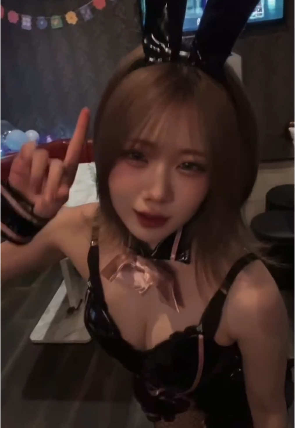 バニーガールい弁当中 @ちゃわん蒸し @通知 🧚 #ロイヤルワン #新潟 #新潟駅前ガールズバー