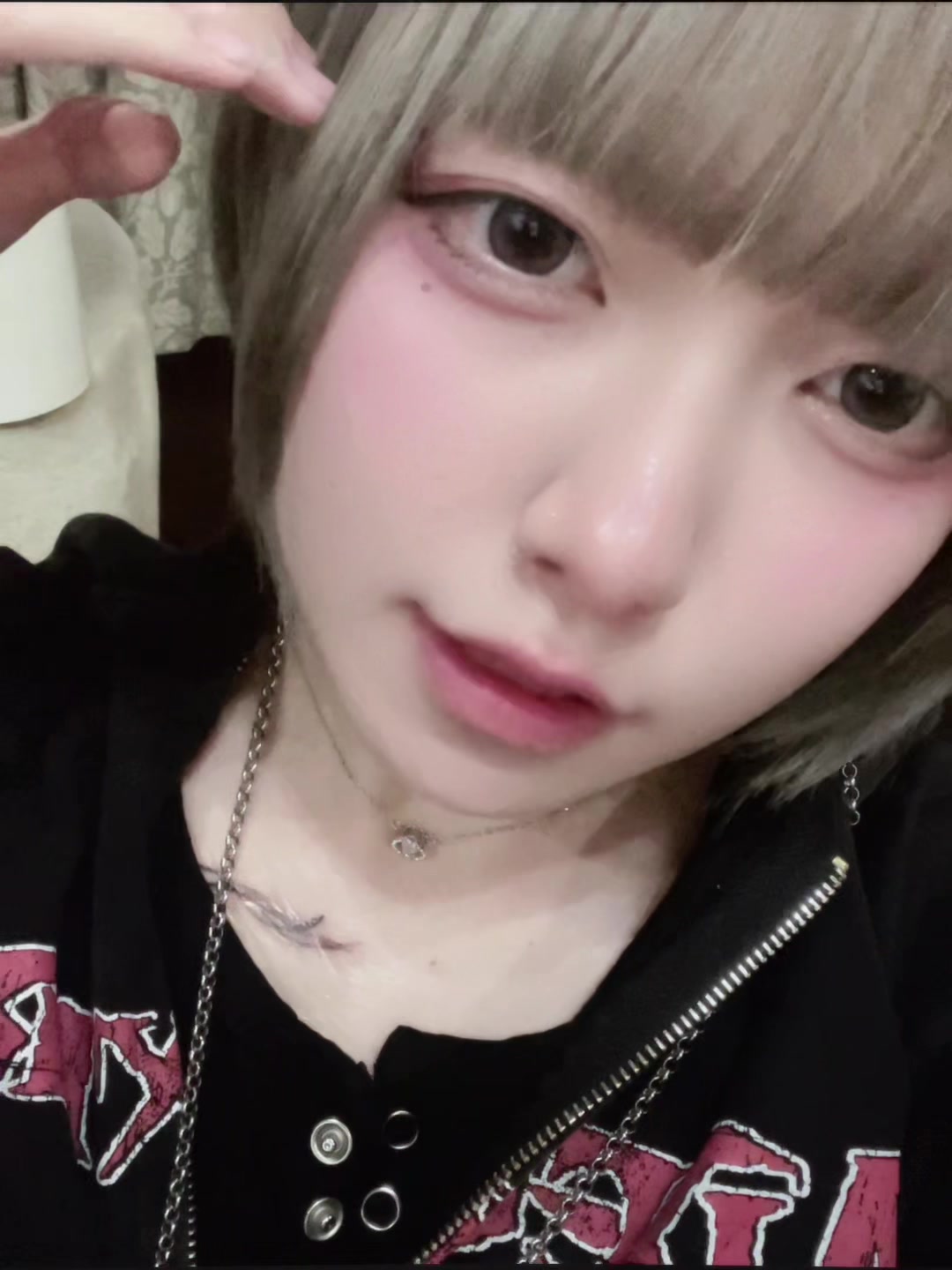 あたらしいタトゥーに髪の毛みじかくしてきた。 #ftpシ #fyp #05 #04 #おすすめ #コンカフェ嬢 #会える屋さん #コンカフェ #宇都宮コンカフェ