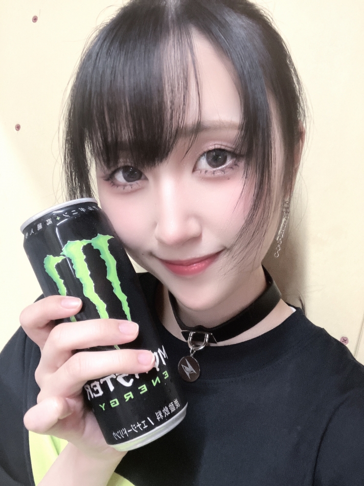 推しの概念をまとってはぴはぴ💚🖤