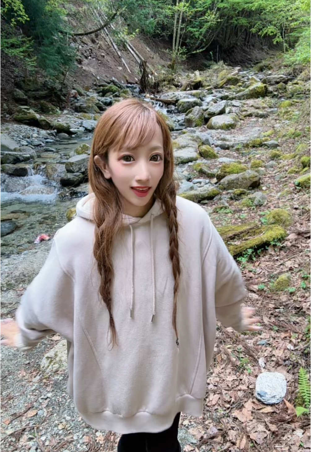 キャンプも水辺が好き🩵#ソロキャンプ #キャンプ #キャンプ女子