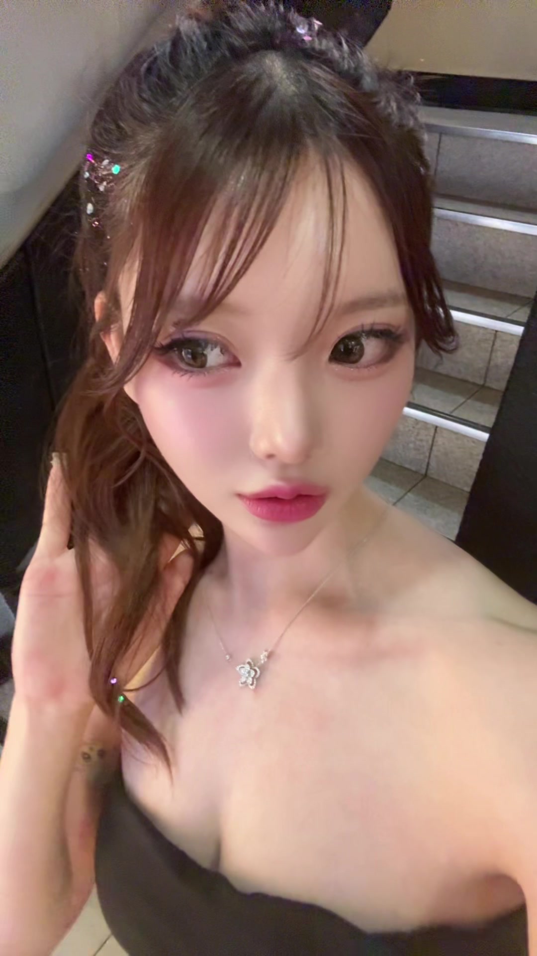 べろべろ🥹ᩚ🤣🤣🙏🏻#キャバ嬢 #ラウンジ嬢 #今日のコーデ #歌舞伎町 #風鈴会館 #fyp #ヘアメ