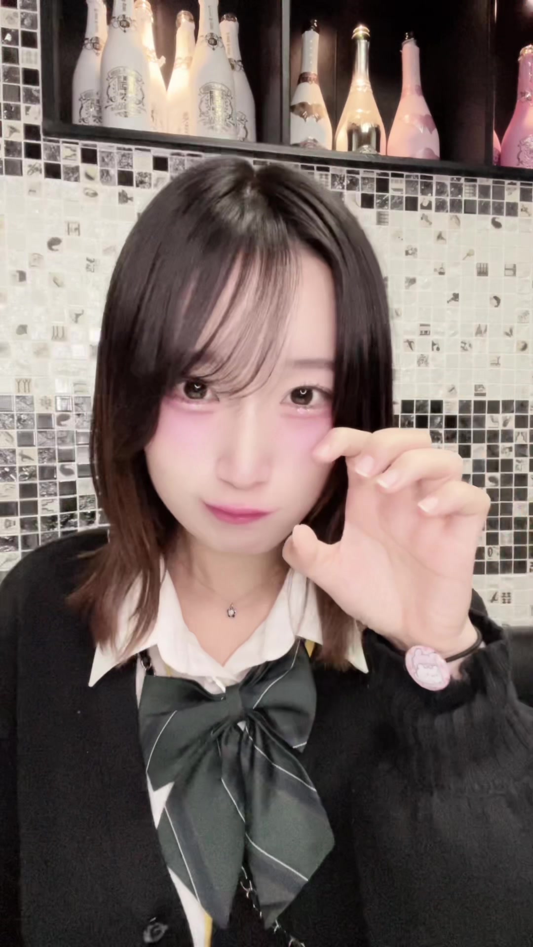 3年B組 ホットニュース 188026