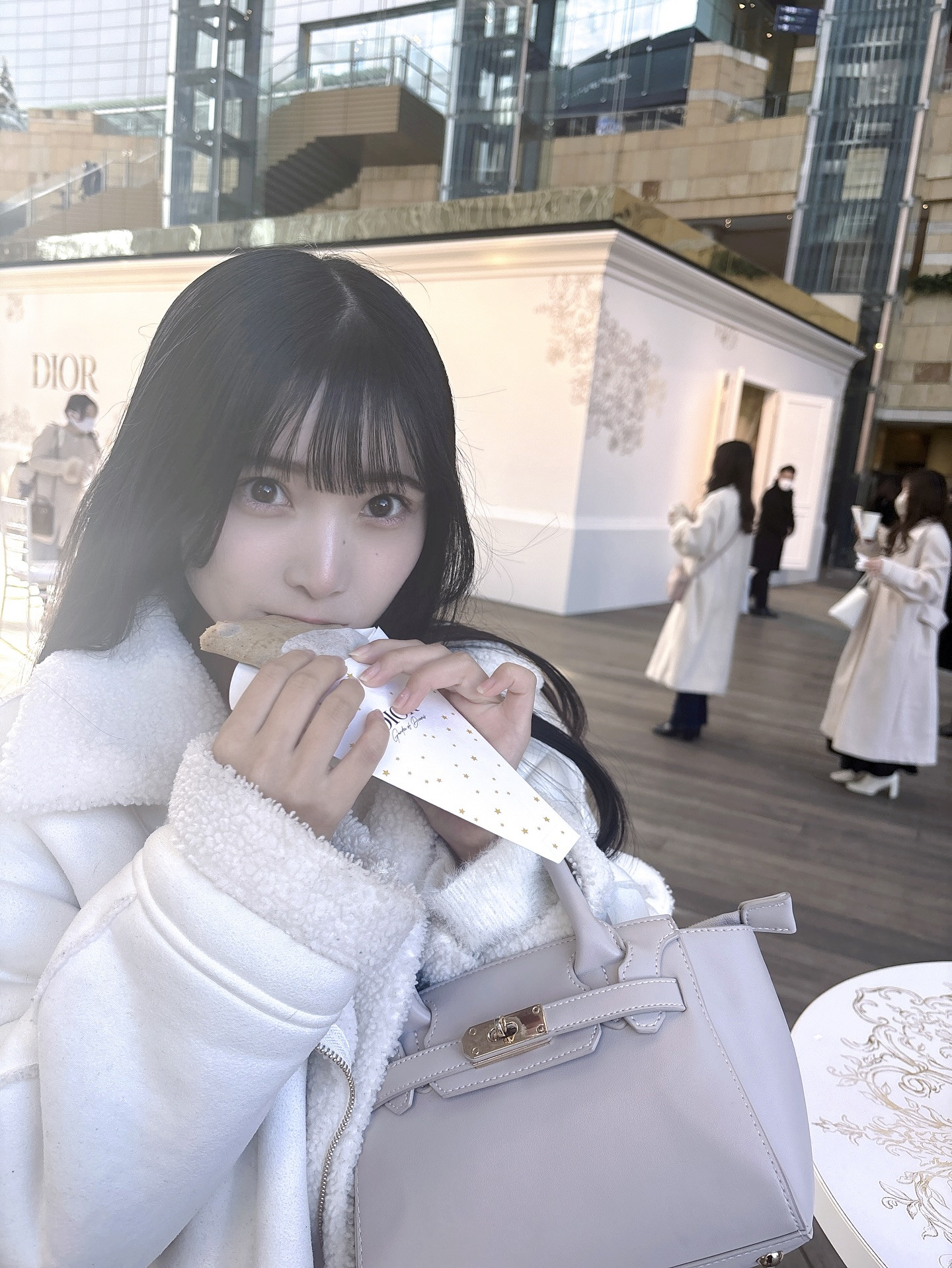 2年前の冬🥰

#レジャラース #ランマル #フェニックス #キャバクラ #キャバ嬢 #池袋 #歌舞伎 #池袋キャバクラ #dior #ポップアップ #ポップアップカフェ