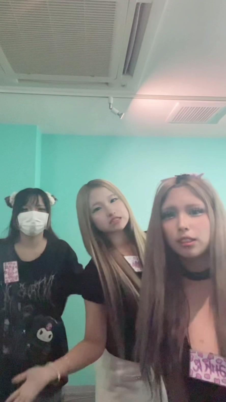 Concept BAR Revolution ホットニュース 191832