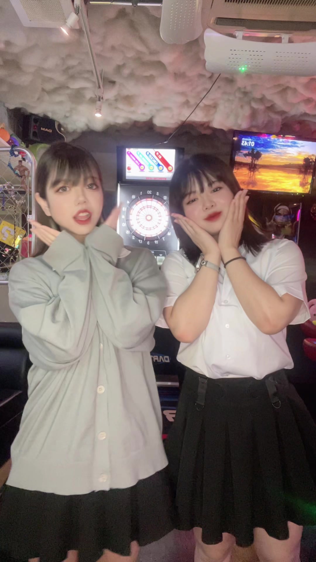 A-holic ホットニュース 195796