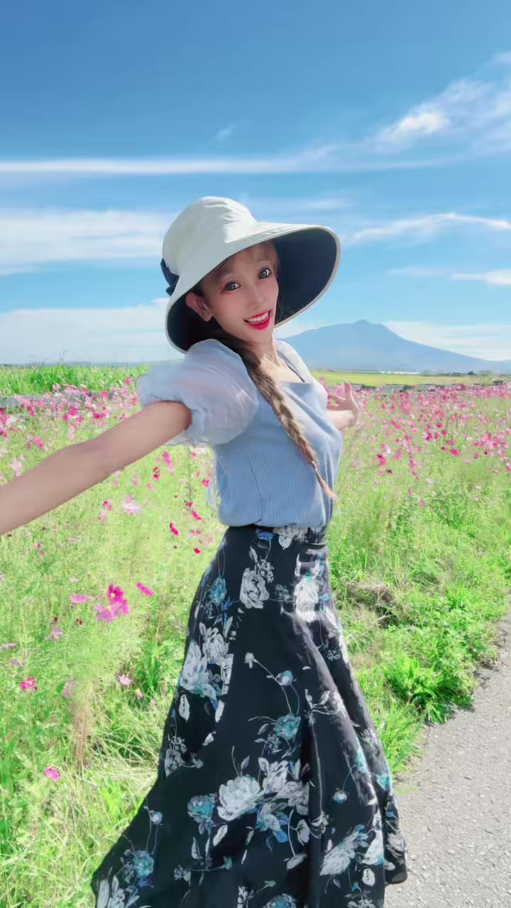 コスモスの時期😽🩷きなちゃんの季節🌸*･#青森 #田舎 #コスモス