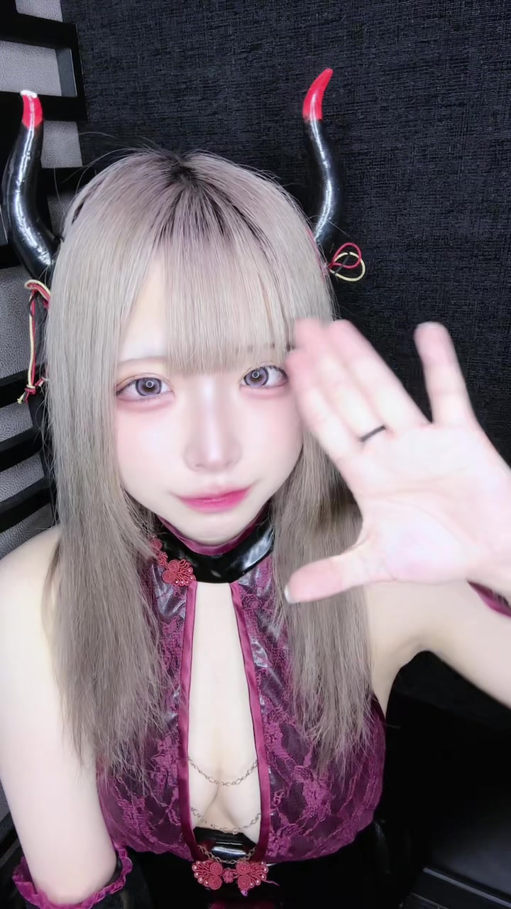 龍幻酒家 ホットニュース 197118