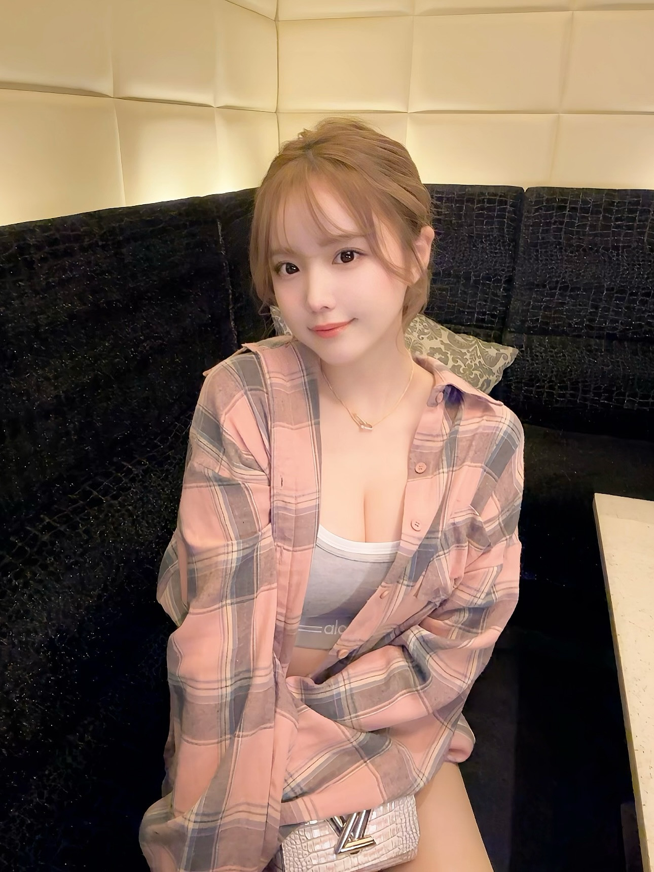 一条 葵