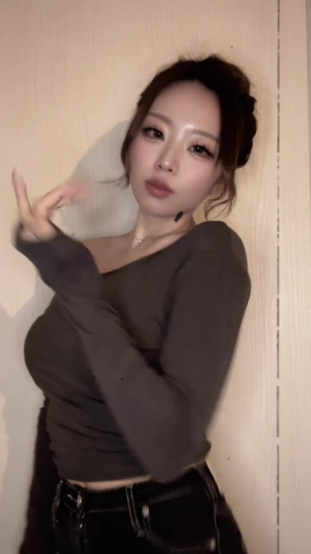 一条 葵