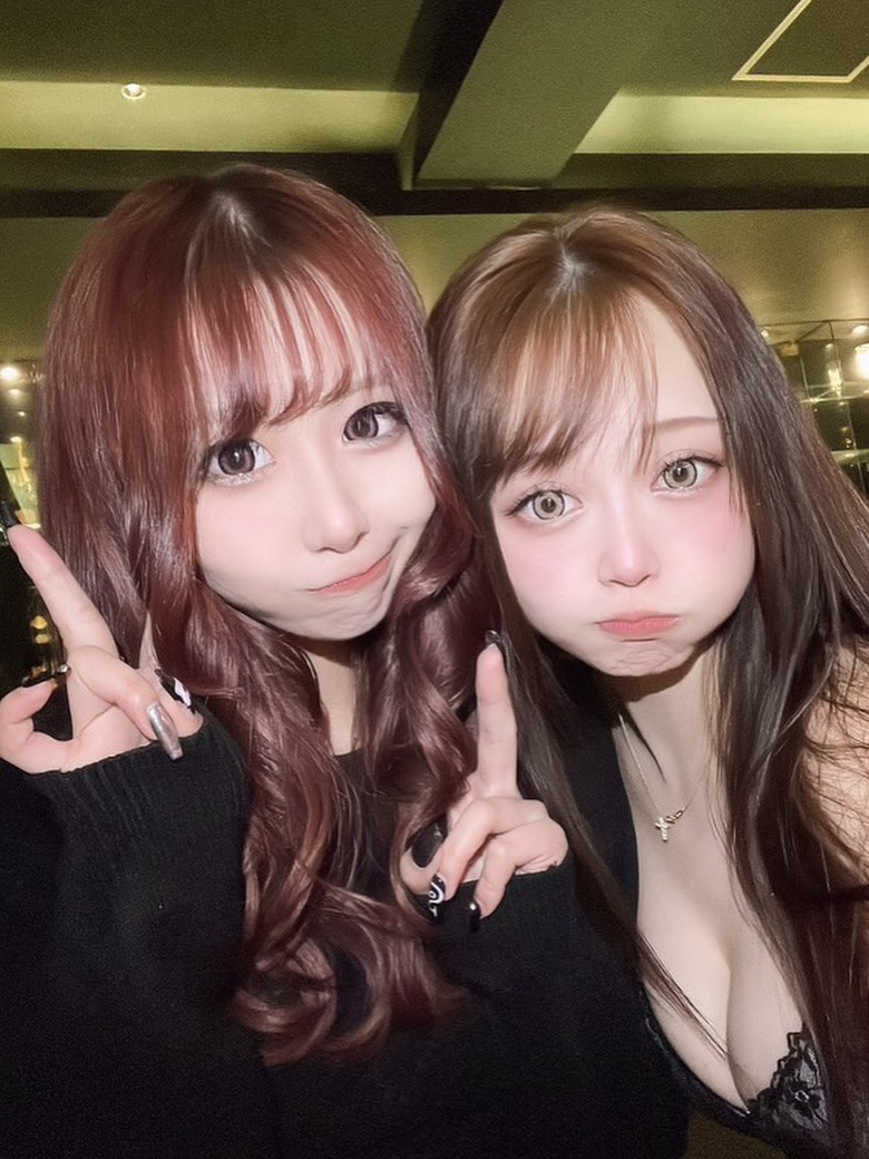 めいさんに会いに行ったヨ(=^ェ^=)💖
　

　
お休みだったけど出勤〜！！！

労働〜〜〜！！！

╭━━━━━━━━━━━━━━━━━━━━╮

　北海道ススキノで働いてます🌟

　OVER LOUNGE CLUB
　（オーバーラウンジクラブ）
　📍中央区南６条西４丁目 第21桂和ビル 5F
　
　インスタ指名嬉しいです₍^> ̫ <^₎
　会いたいと思ってくれたらDMください🌟

╰━━━━━━━━━━━━━━━━━━━━╯
#ニュークラ #キャバクラ #ガールズバー  #コンカフェ #ニューク