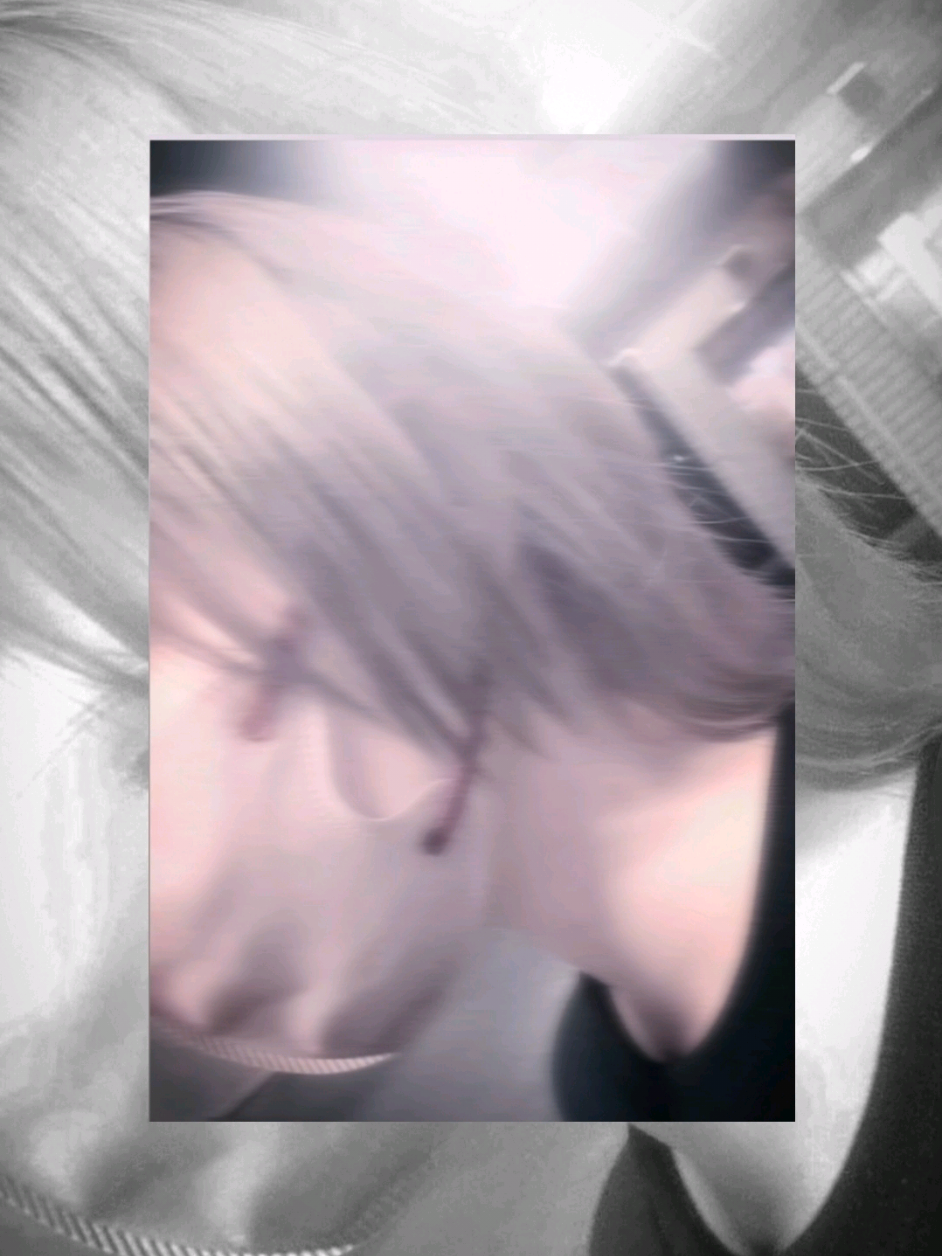 ある夜、ビルの片隅で日記1580392