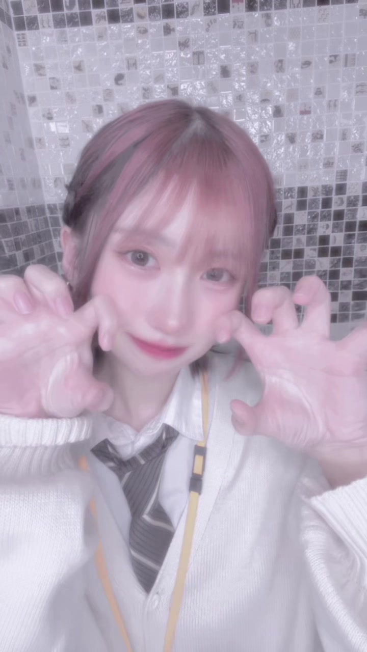 3年B組 ホットニュース 218603