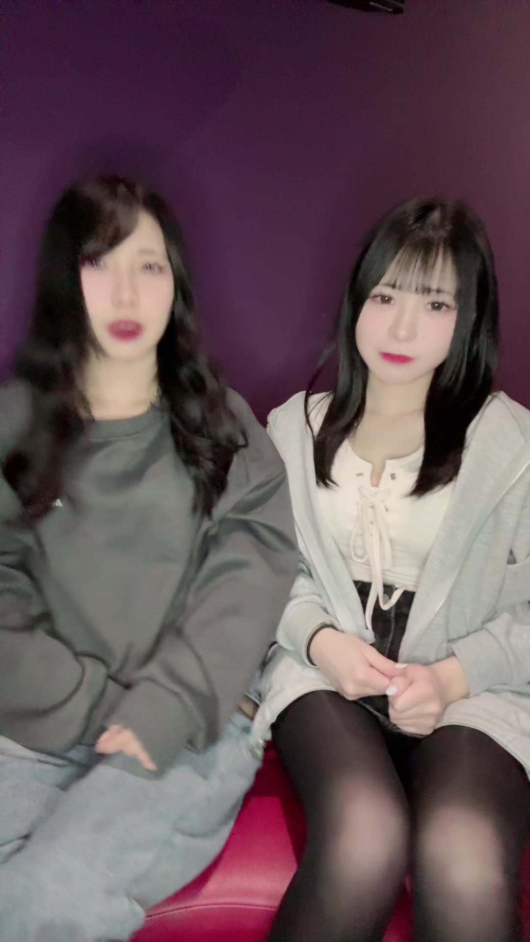 girls&matching bar parler. ホットニュース 221776