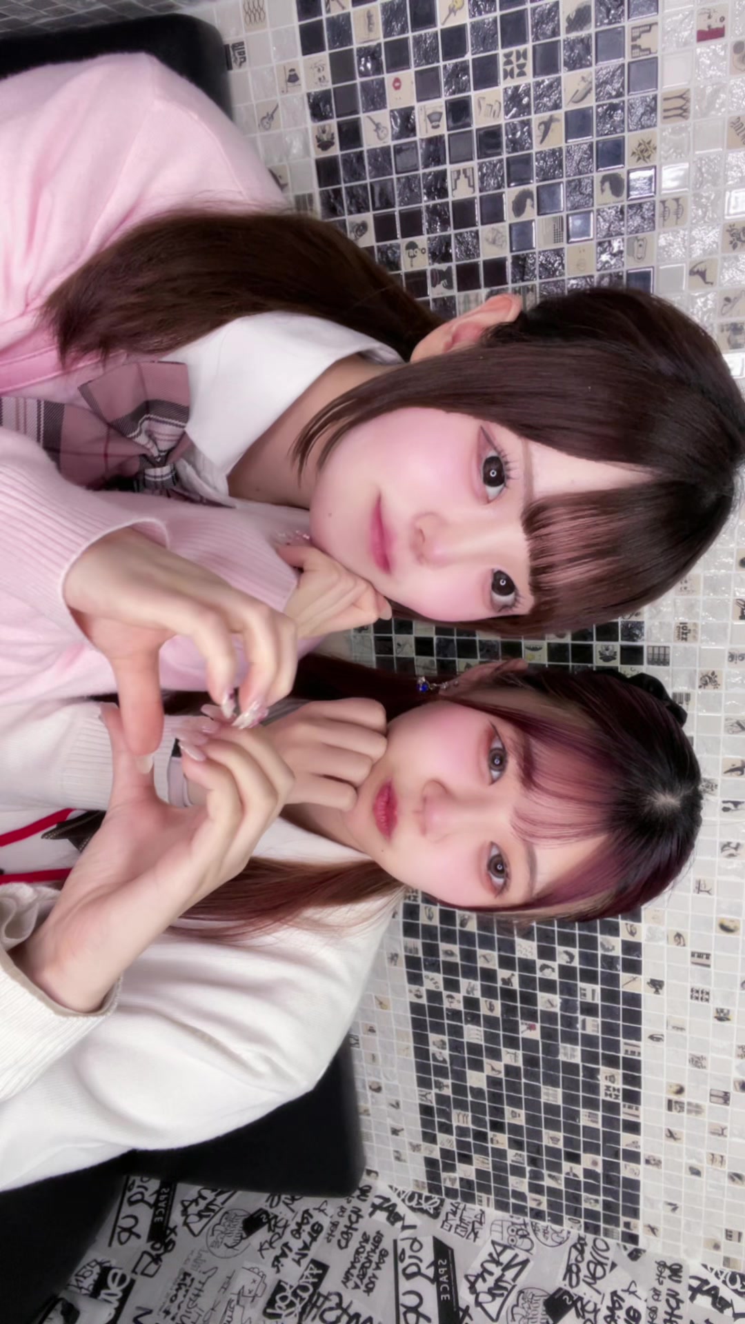 3年B組 ホットニュース 223011