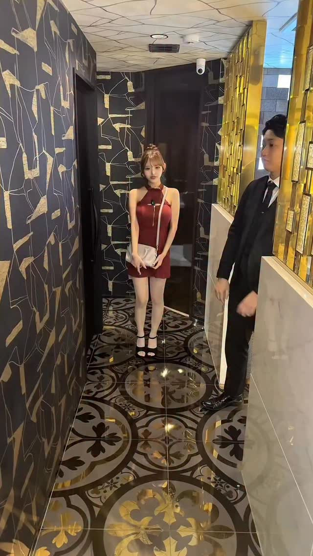 キャバ嬢の種類別 退勤の仕方

.
.
.
.
.
.
New club ARCADIA ‪‪❤︎‬
で働いてる妃 愛 (きさき あい) です🤍🥂

【〒064-0805 北海道札幌市中央区南5条西4丁目1-7 NスタービルB1階】

インスタ指名大歓迎✨️💭