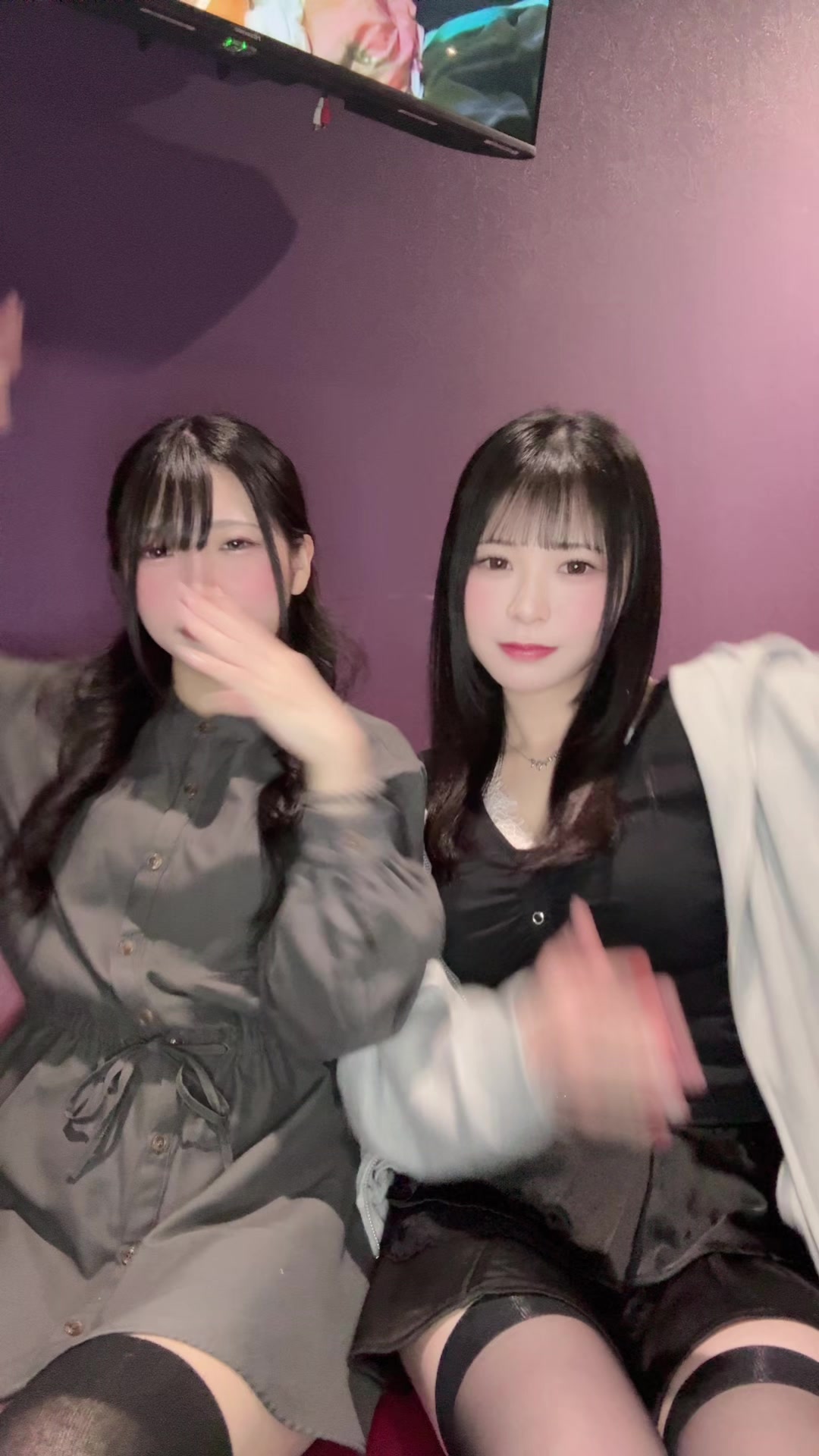 girls&matching bar parler. ホットニュース 230371