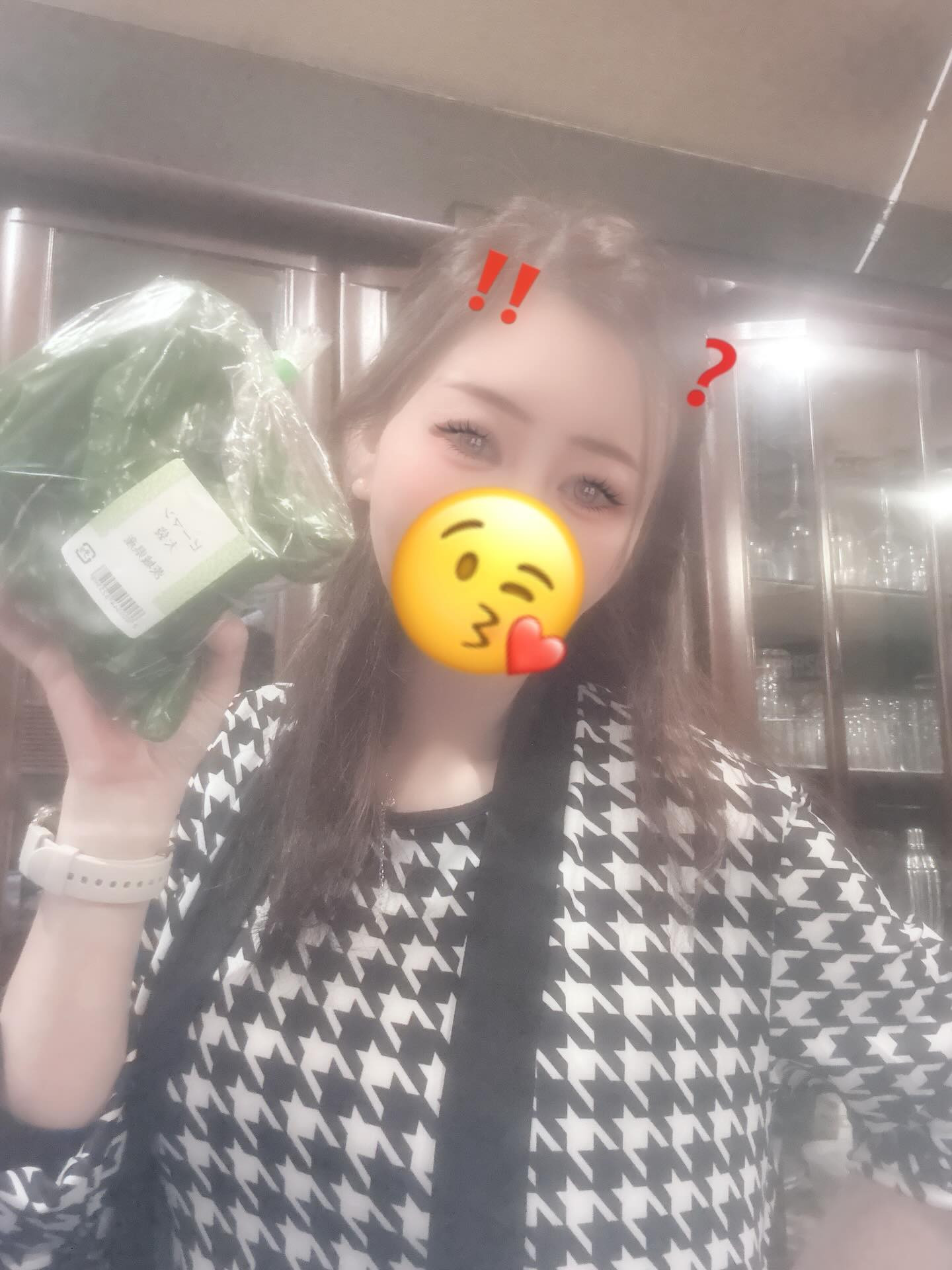 QUEEN ホットニュース 230623