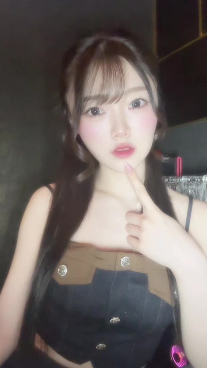 一条 葵