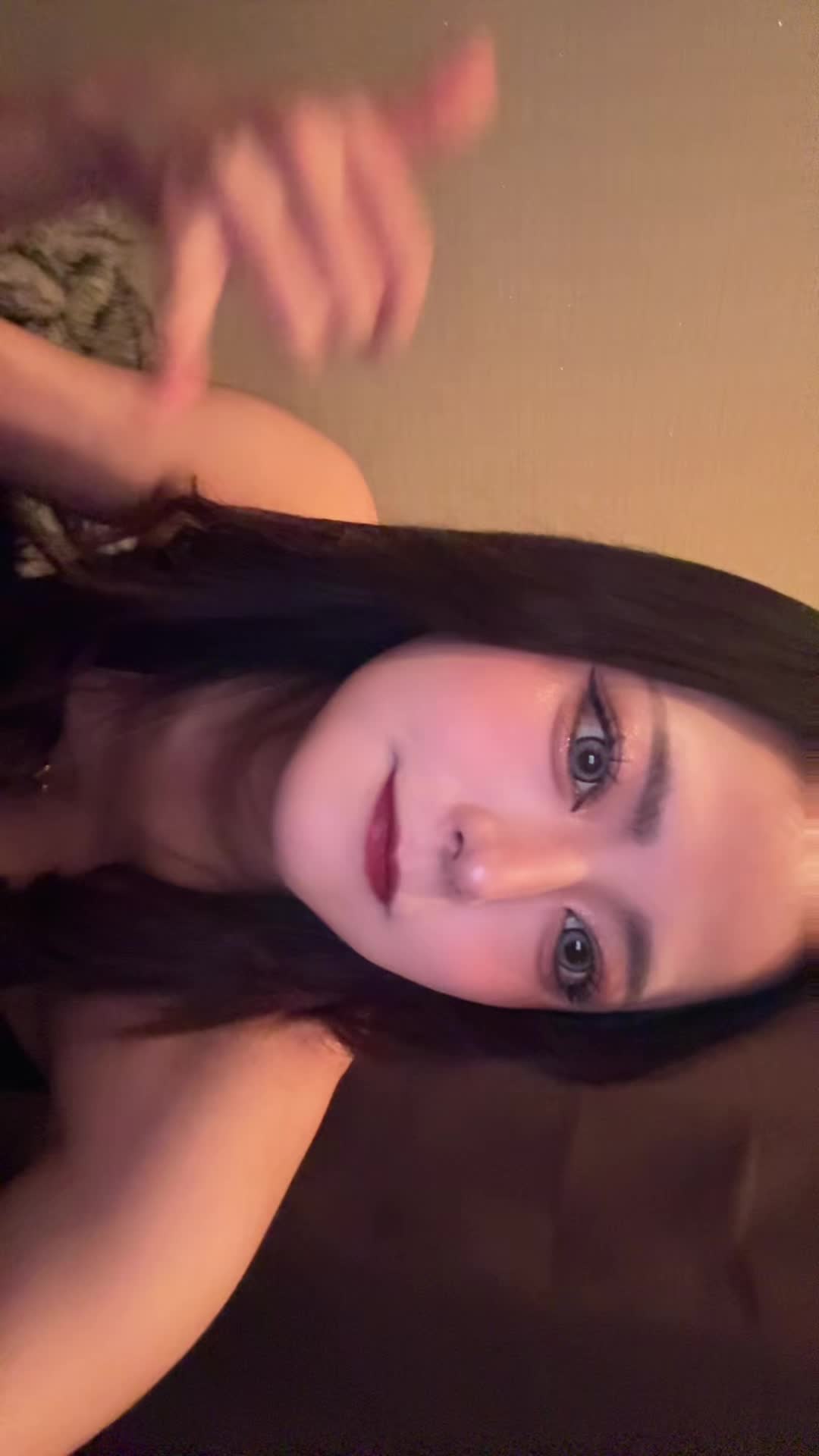 一条 葵