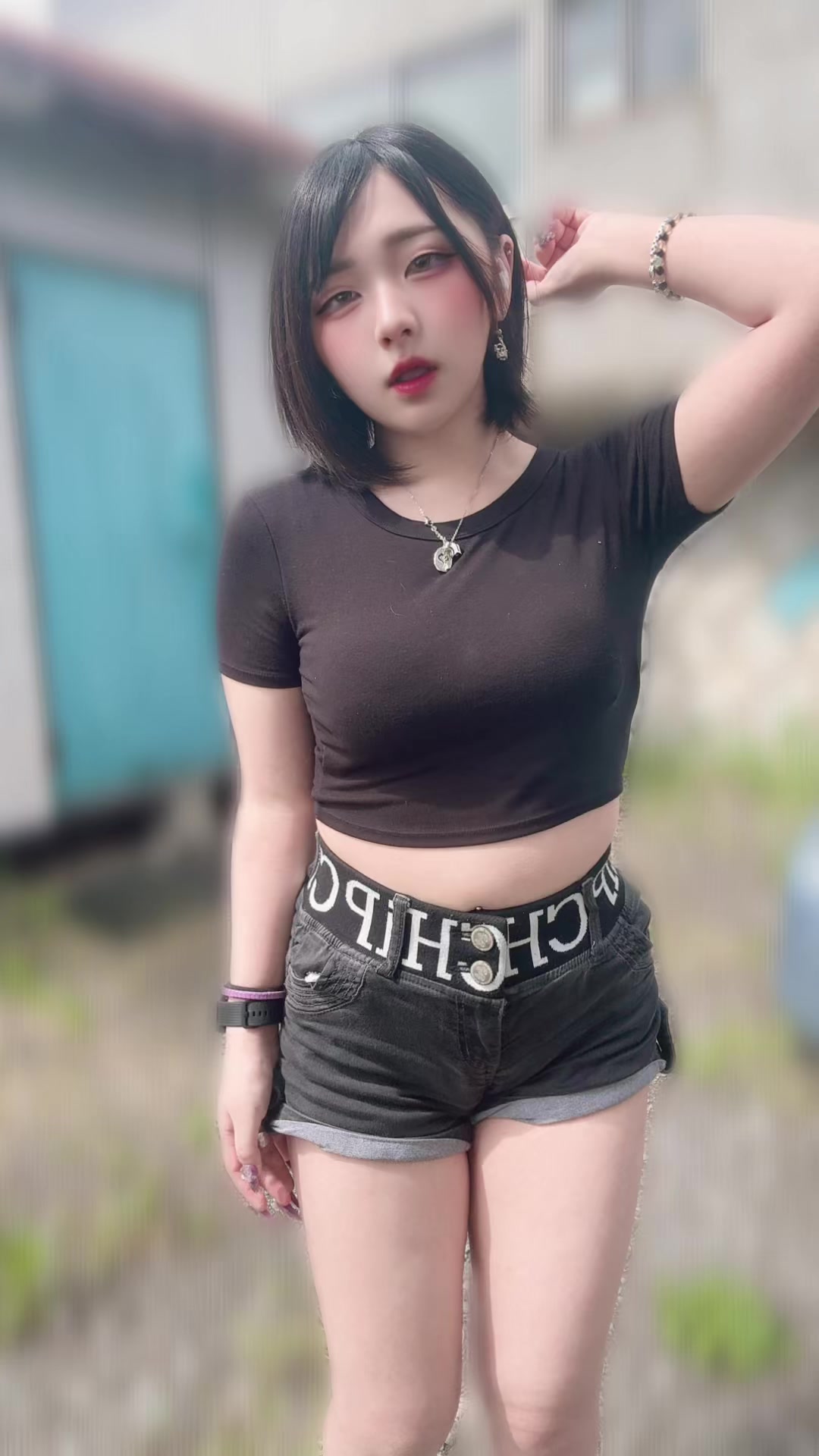 一条 葵