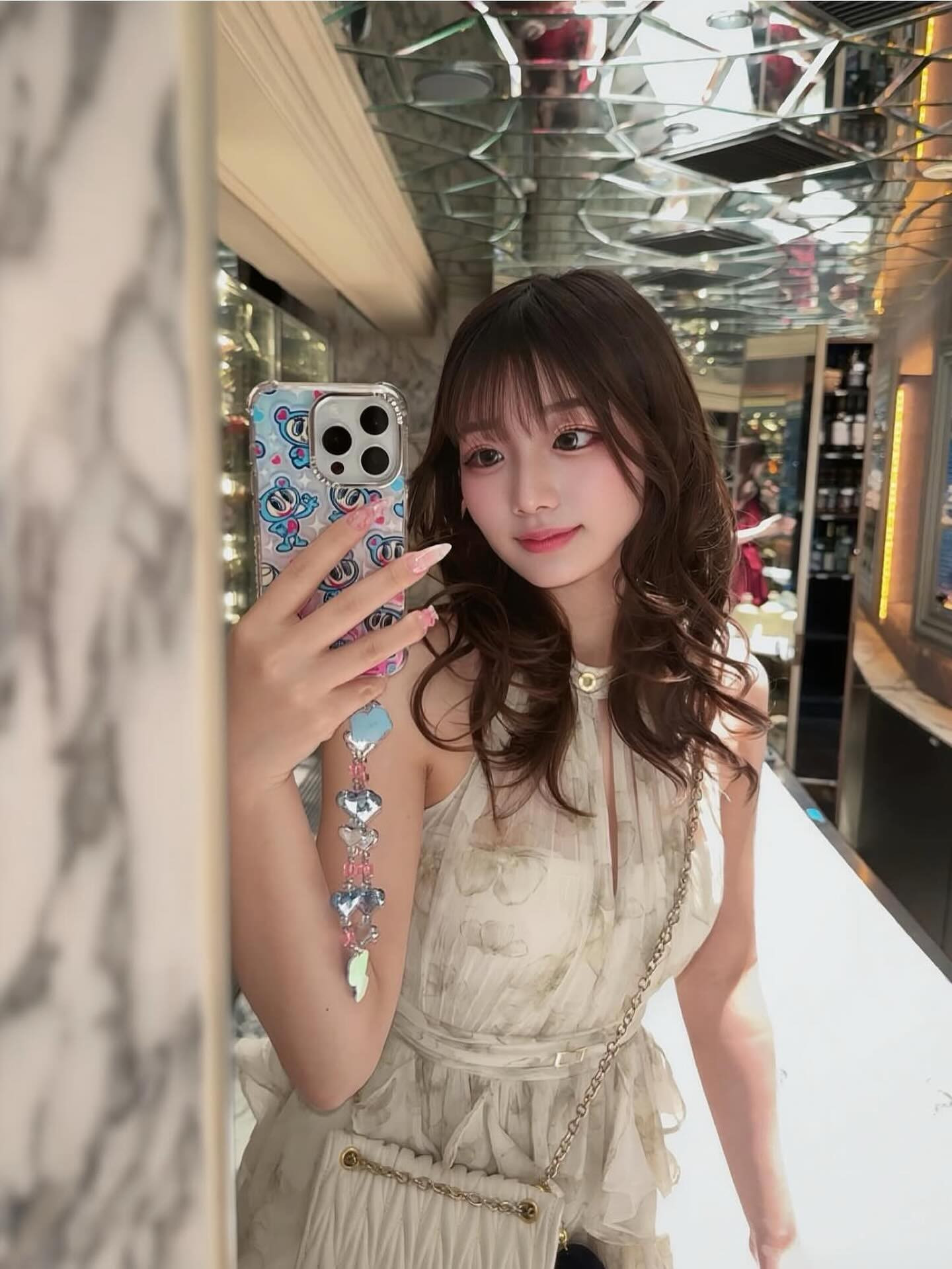 VEROUGE ホットニュース 234900