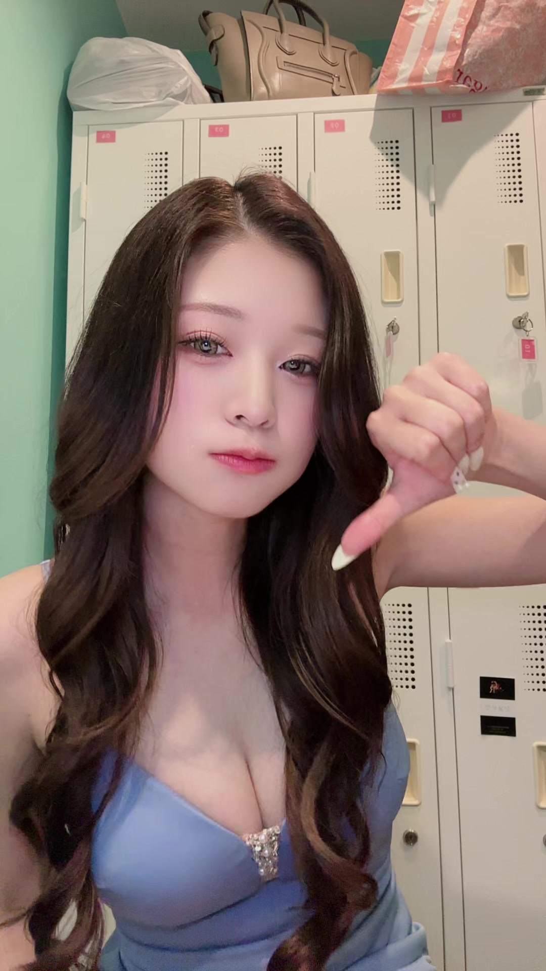 一条 葵