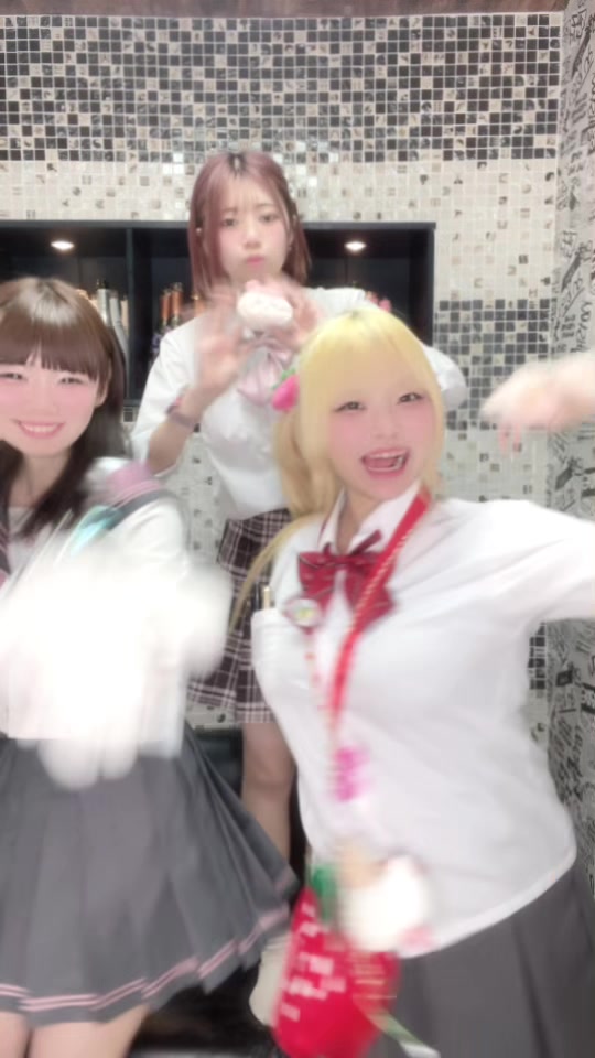 3年B組 ホットニュース 237025