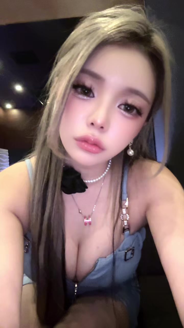 一条 葵