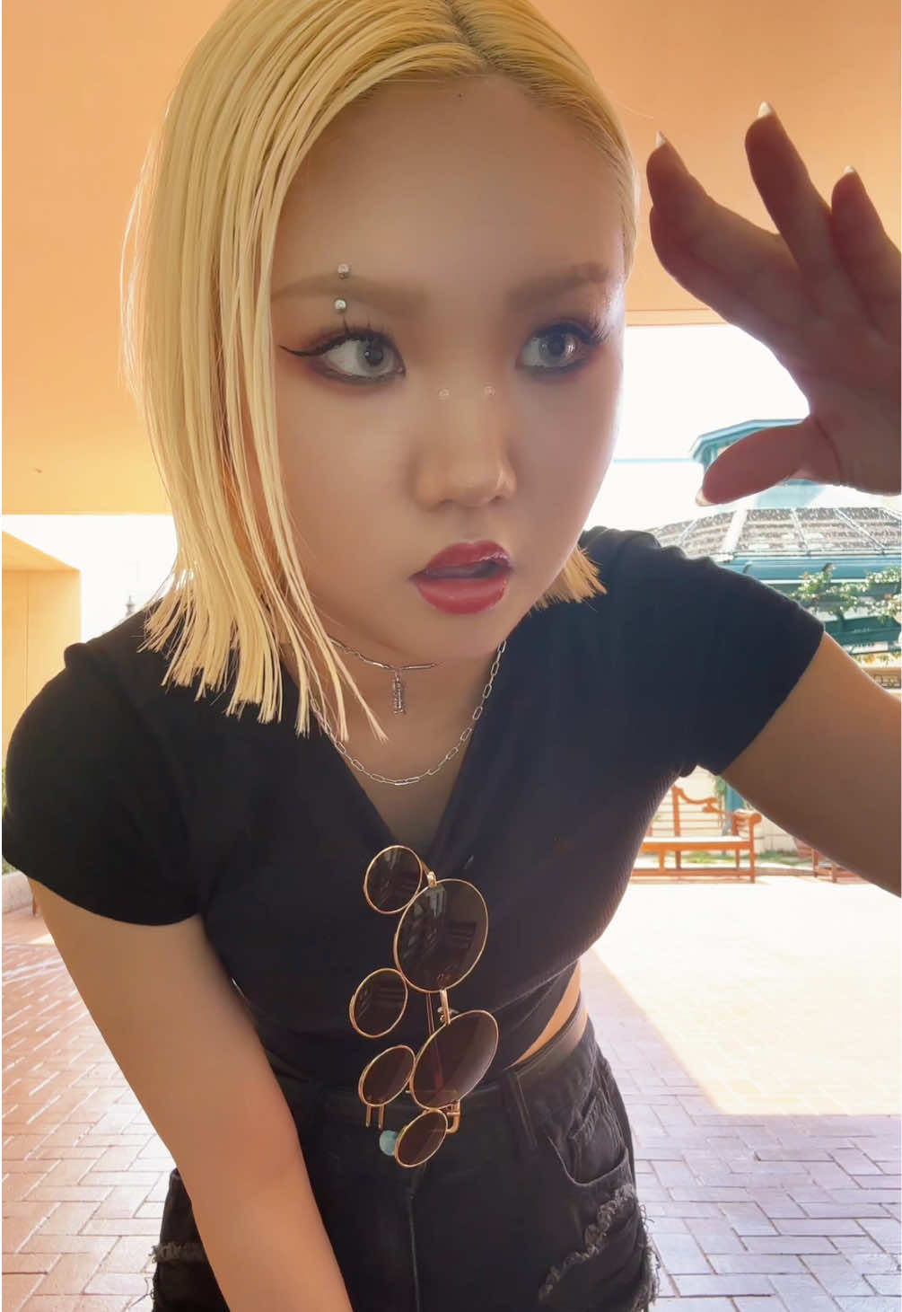 一条 葵