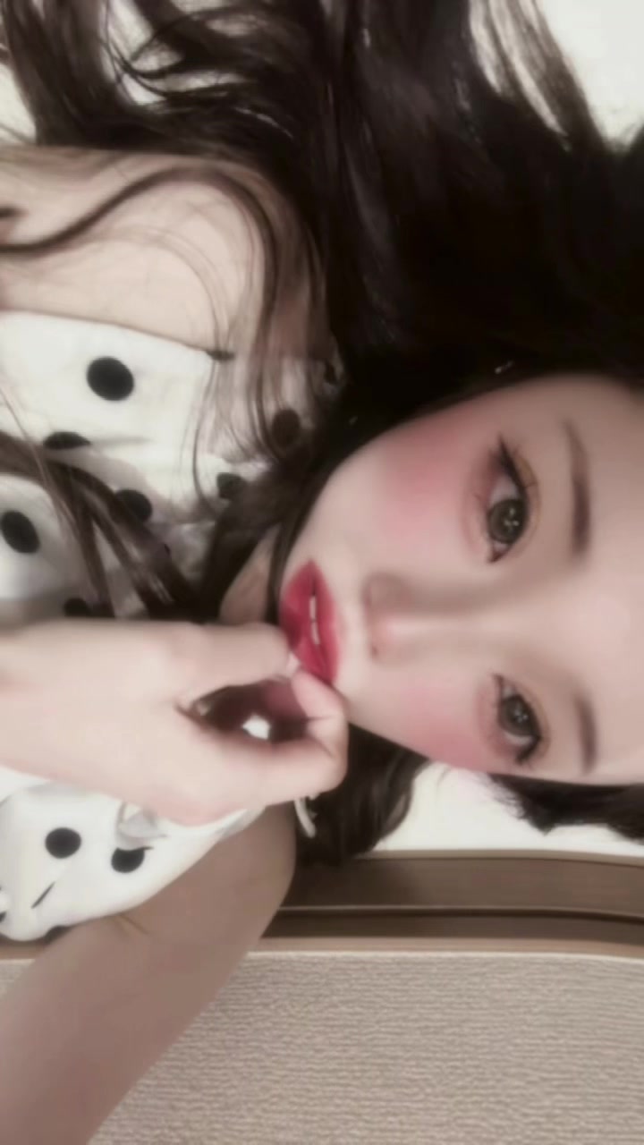 一条 葵
