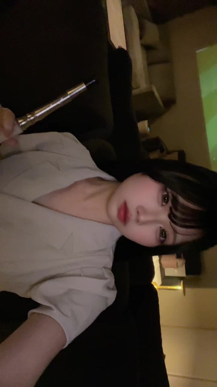 一条 葵