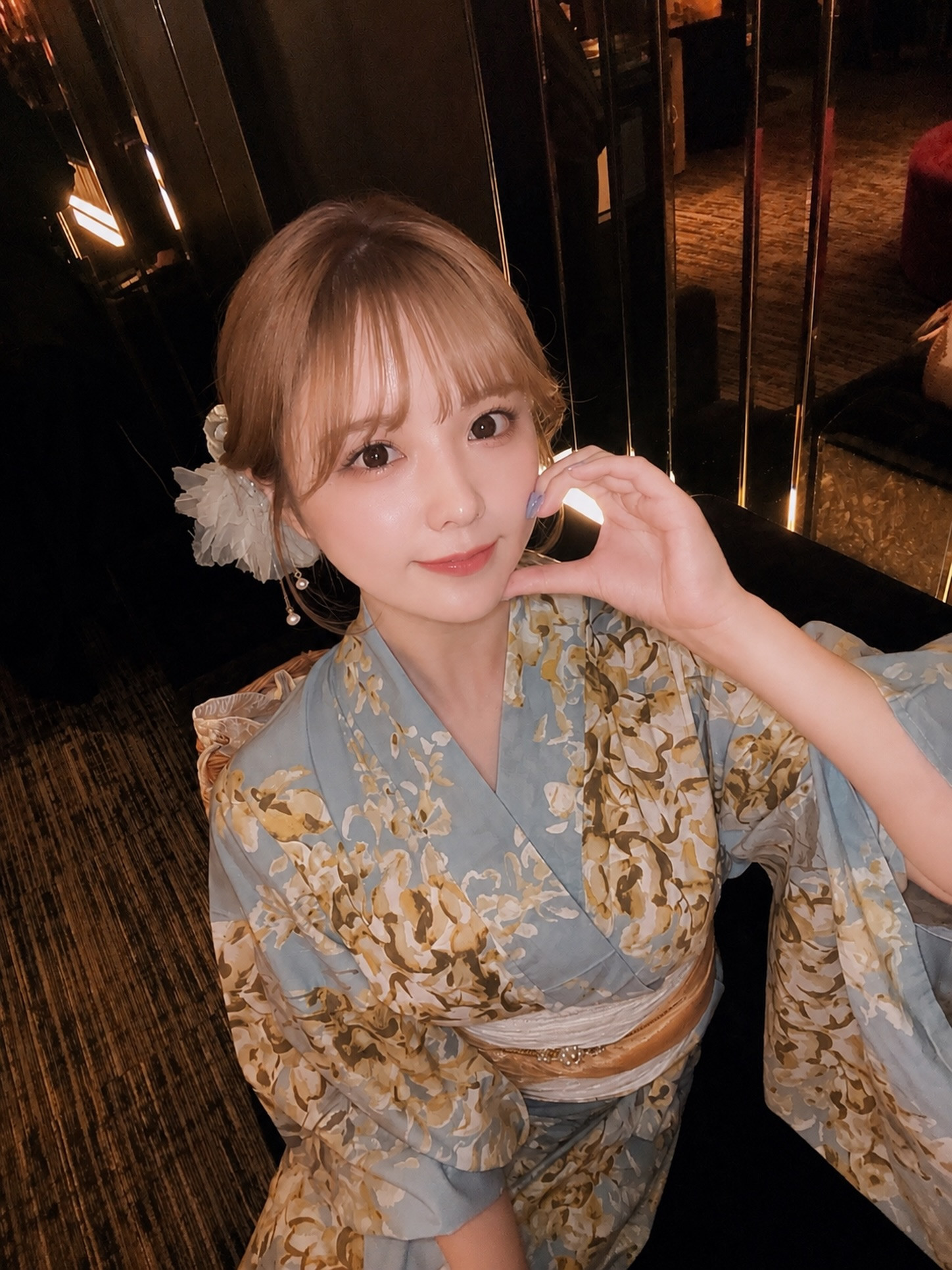 一条 葵