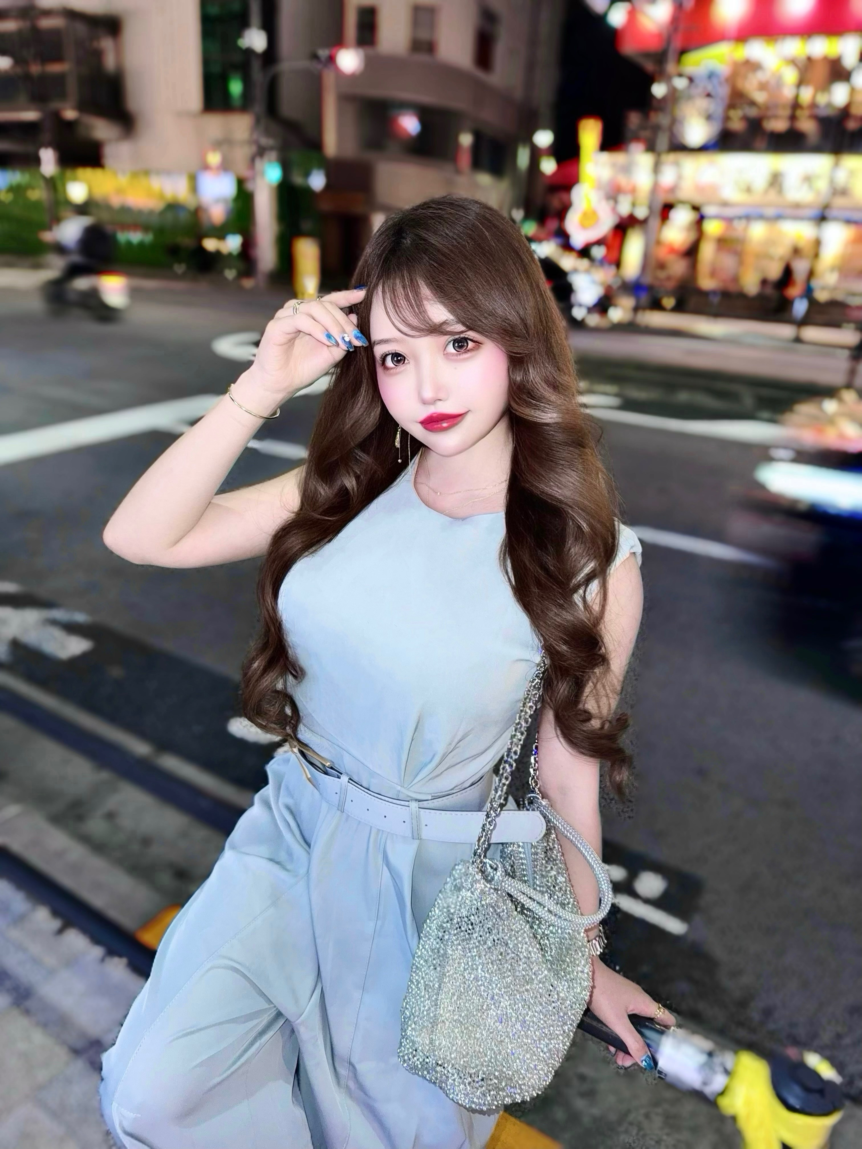 一条 葵