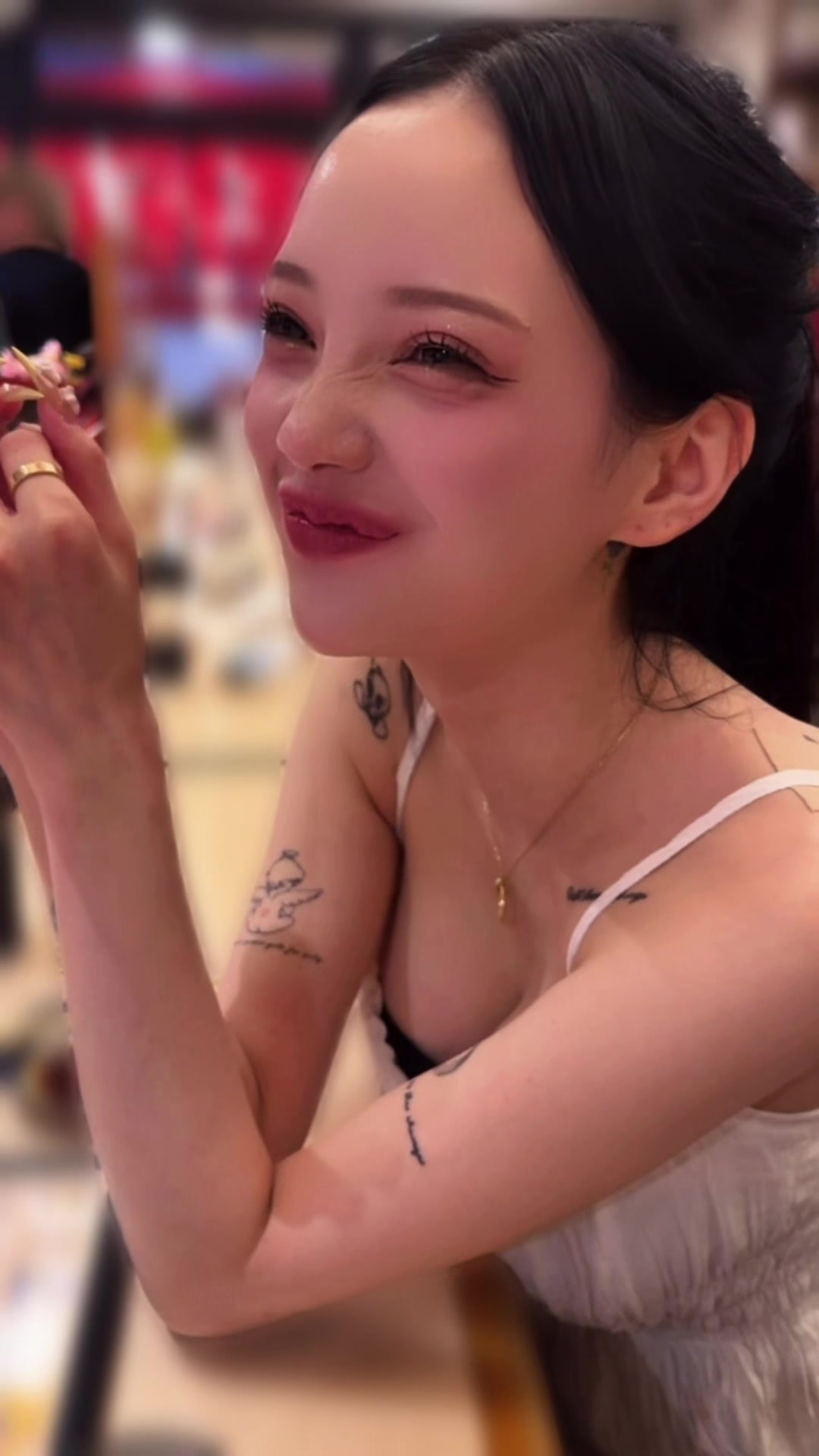 一条 葵