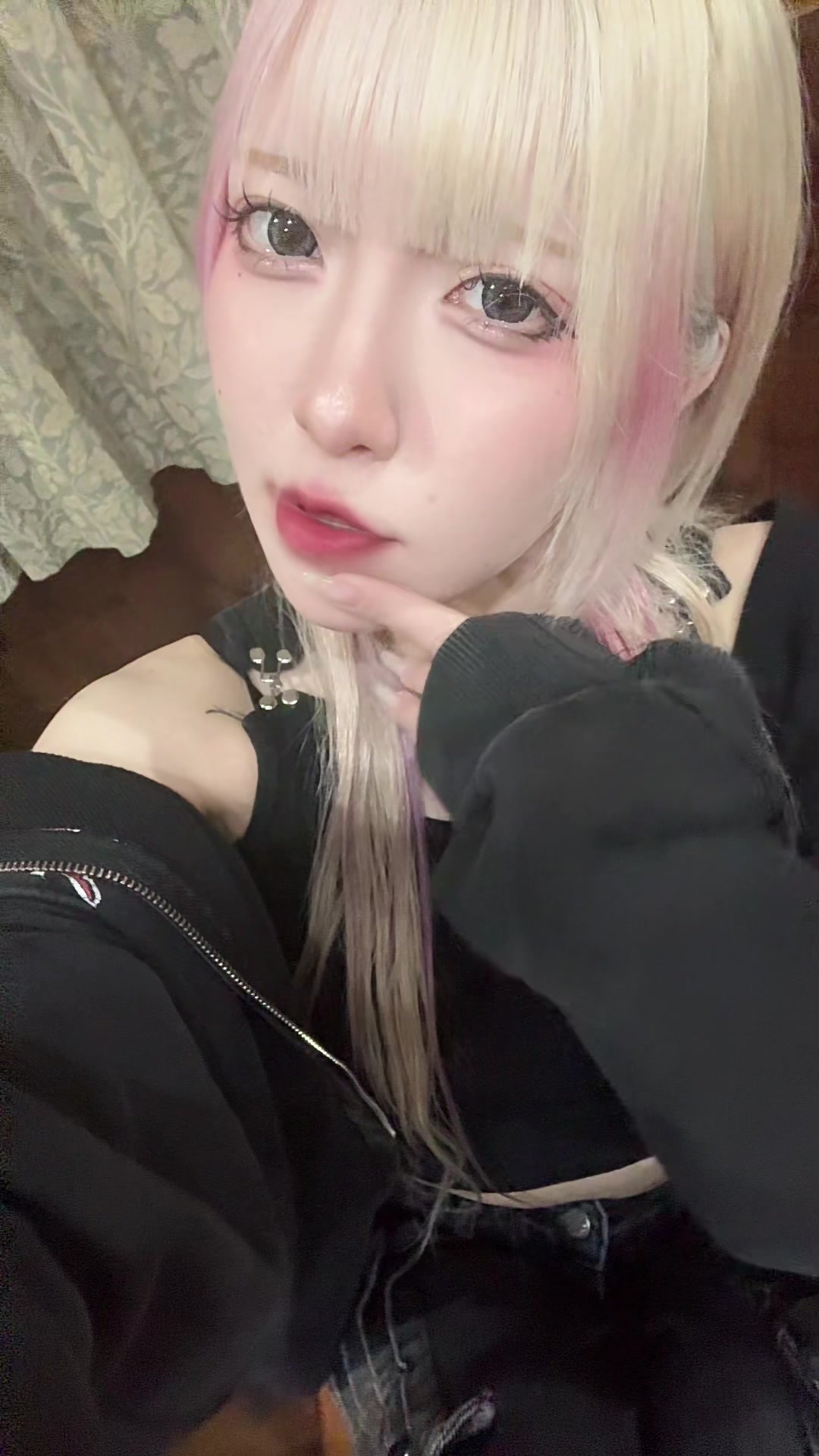 一条 葵