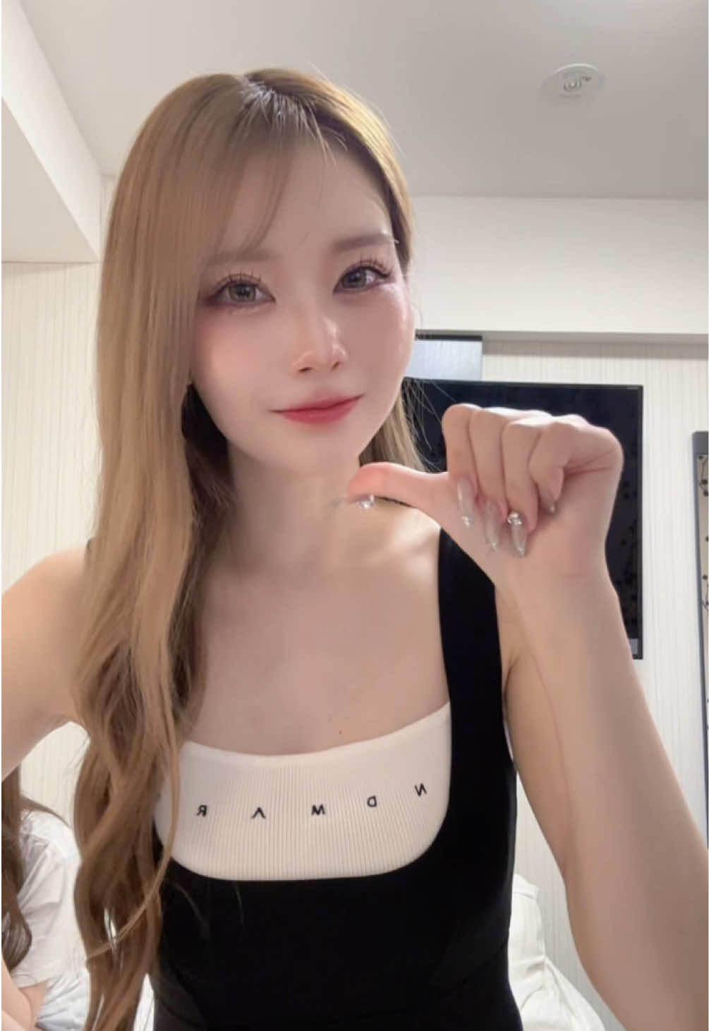 一条 葵