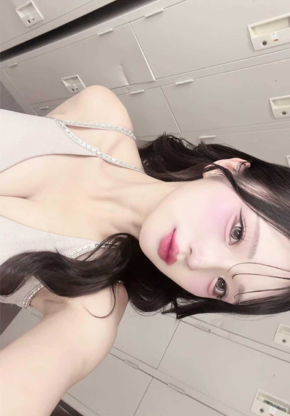 一条 葵