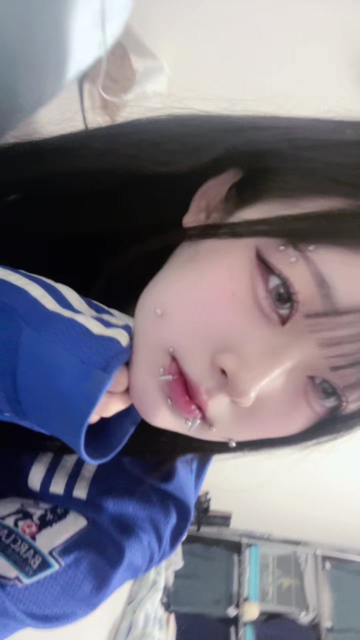 一条 葵