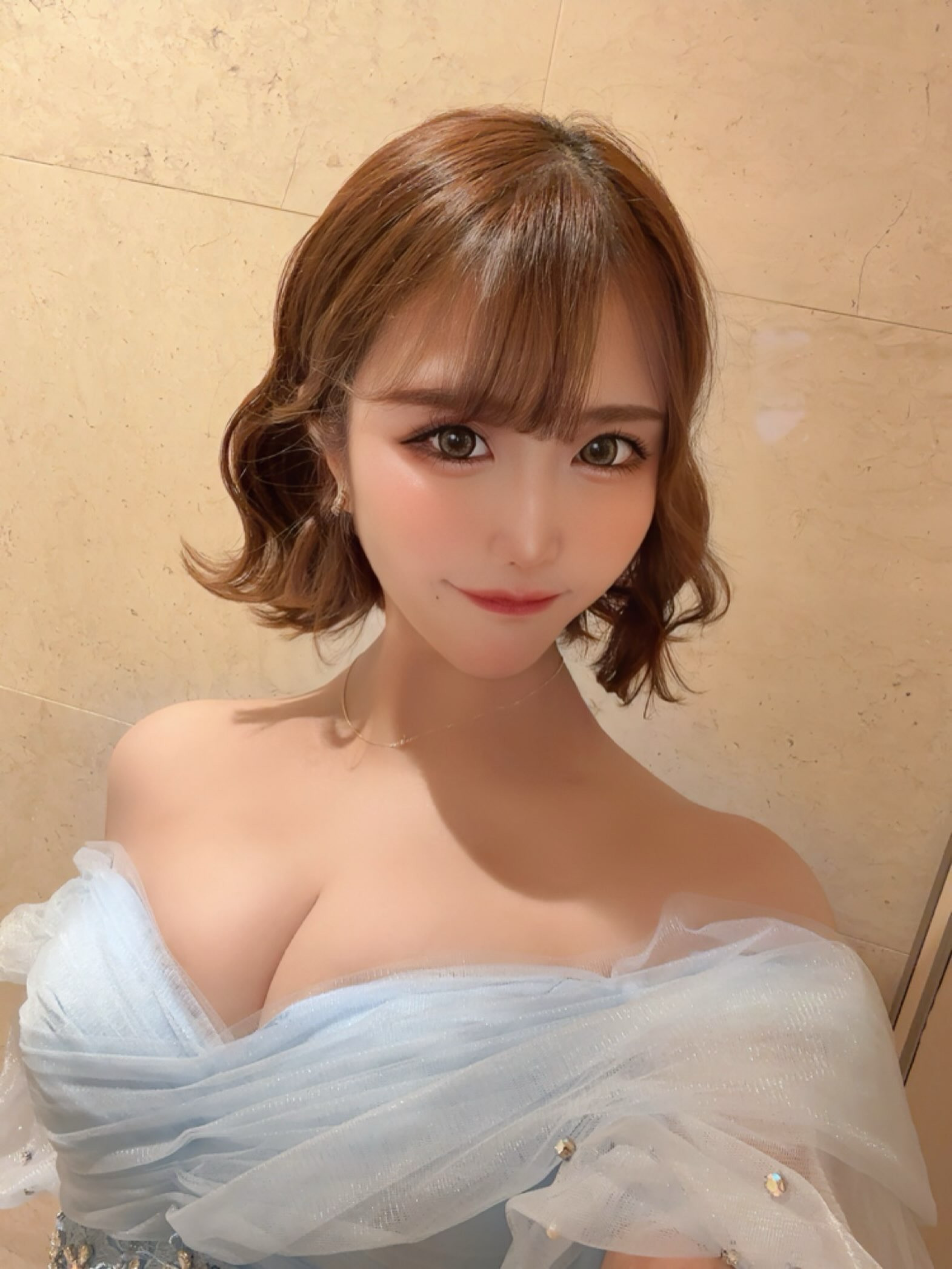 💟
やっと木曜日だ〜
.
.
.
.
.
.
.
#ランマル #レジャラース #fushicho 
#六本木 #キャバクラ