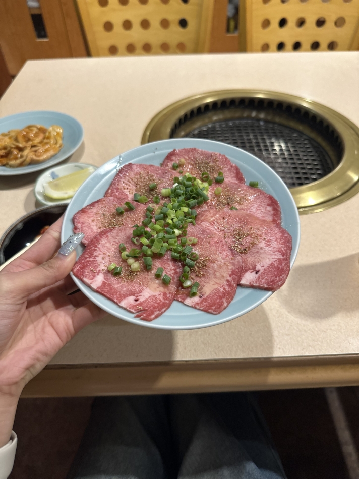えいおわ焼肉🥩❤️‍🔥