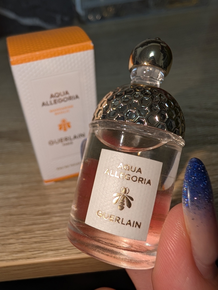 Snack amie日記1443812