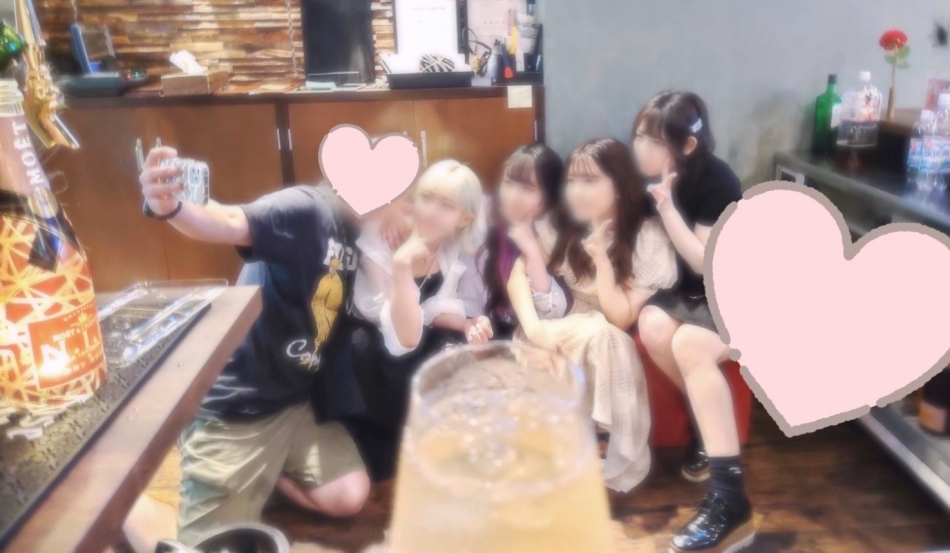 ₍՞   ̳   ̫   ̳  ՞₎💬&# x2764;︎"