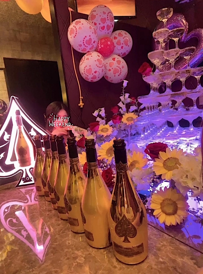 時差ですが🧏‍♀️🥂