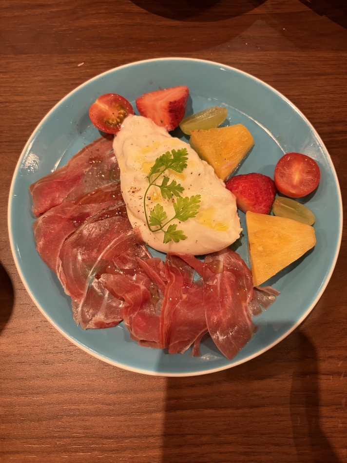 カラオケハイボールbar美人姉妹日記1648103