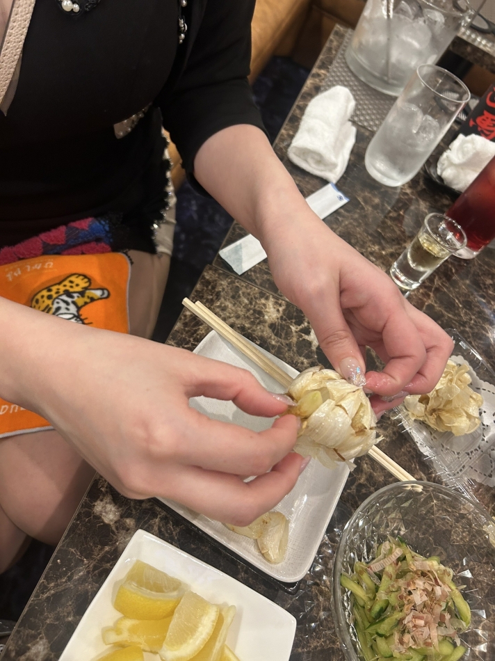 ニンニクキャバ嬢🫰🏻🫰🏻