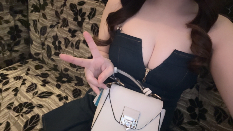 出勤しております☺️